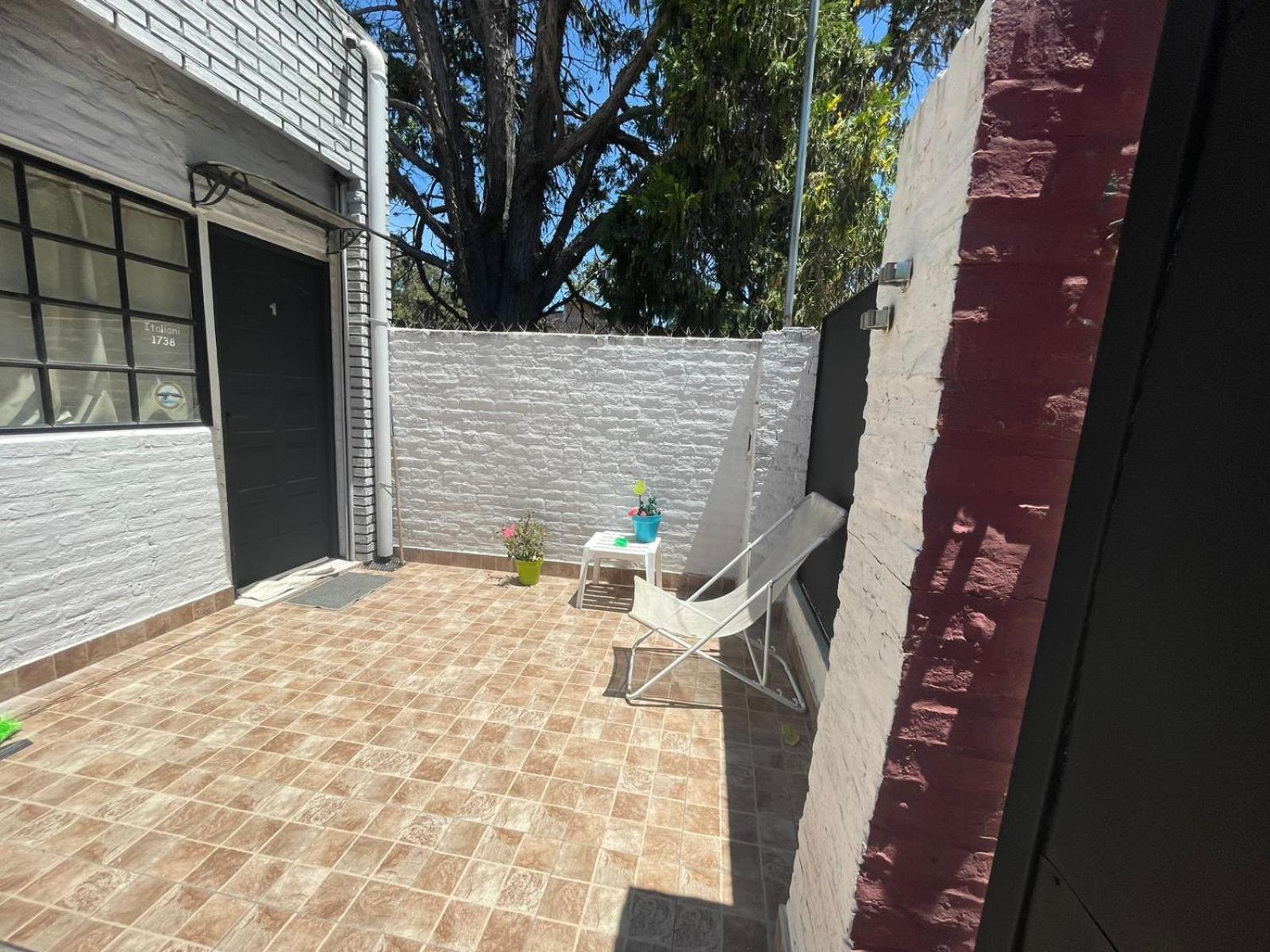 Ezeiza 2 Monoambiente Privado A 15 Minutos Del Aeropuerto Opcional Tranfer Desde Y Hacia El Aeropuerto De Ezeiza Las 24 Horas Pet Friendly Dış mekan fotoğraf